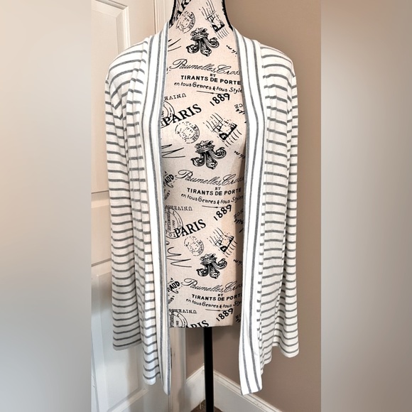 Sweaters - Striped cardigan